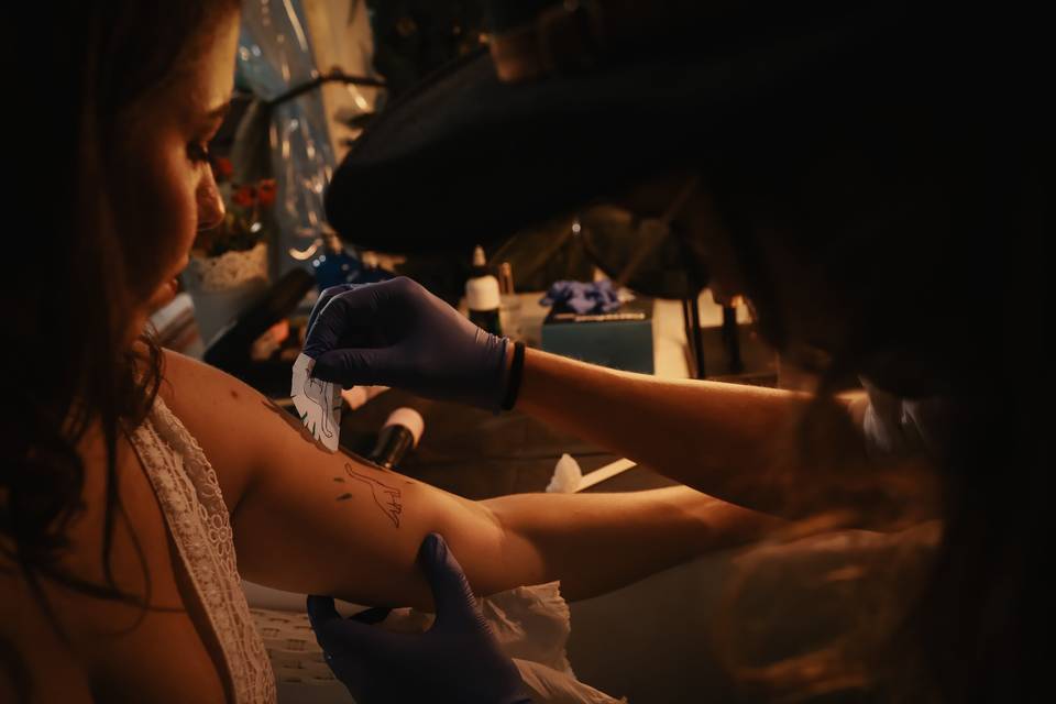 Tatuador + novia