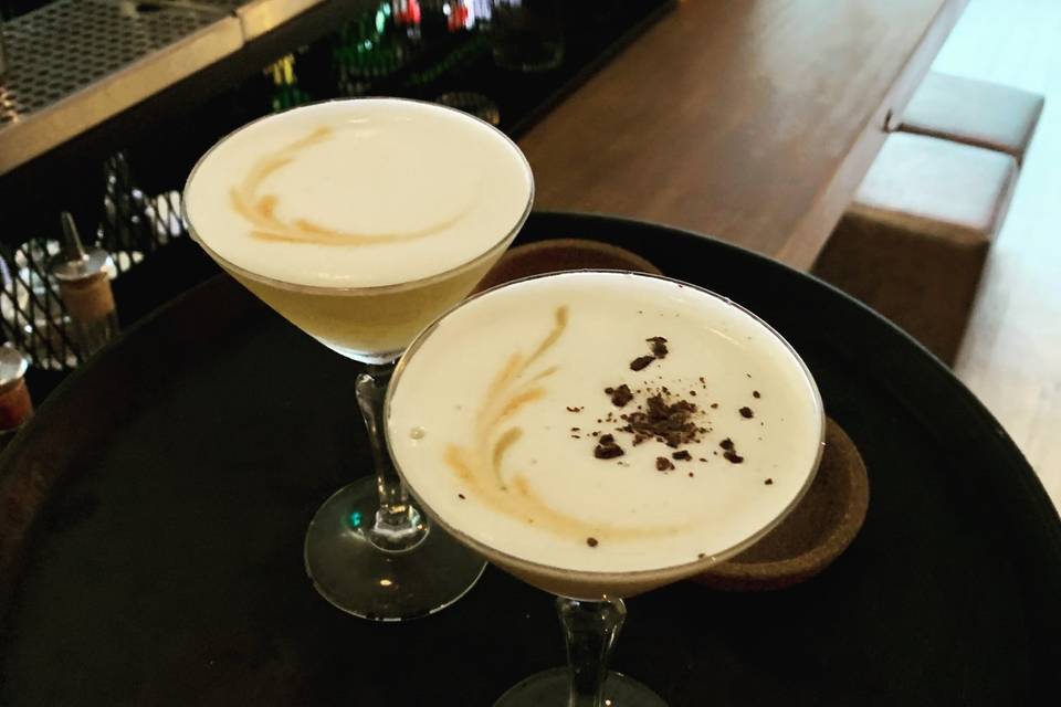 Alma y Mezcla Cocktail & Beverages