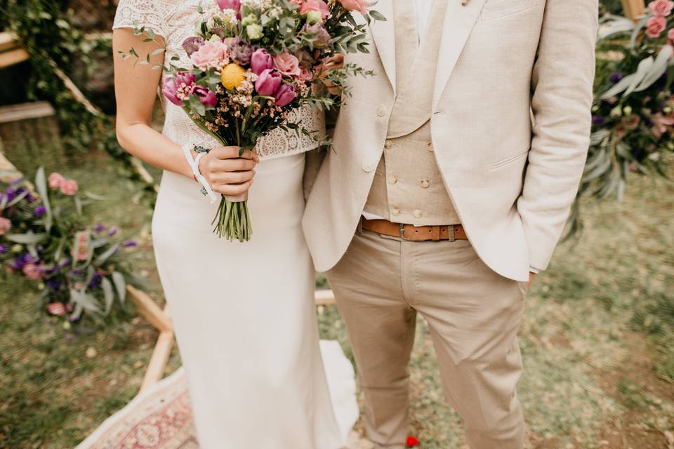 Detalles de novios y ramo