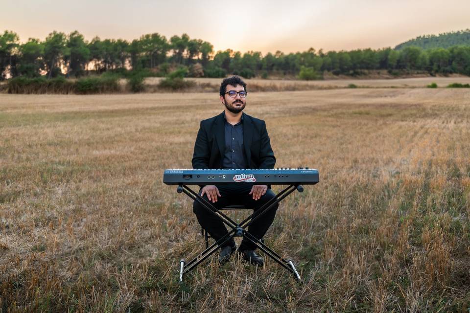 Guillem piano