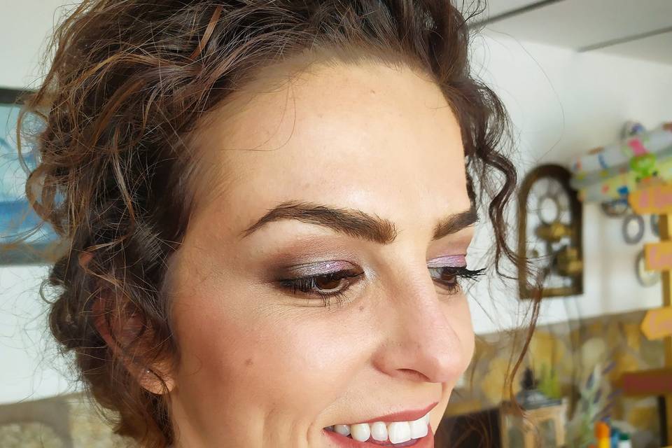 Maquillaje y peinado de novia