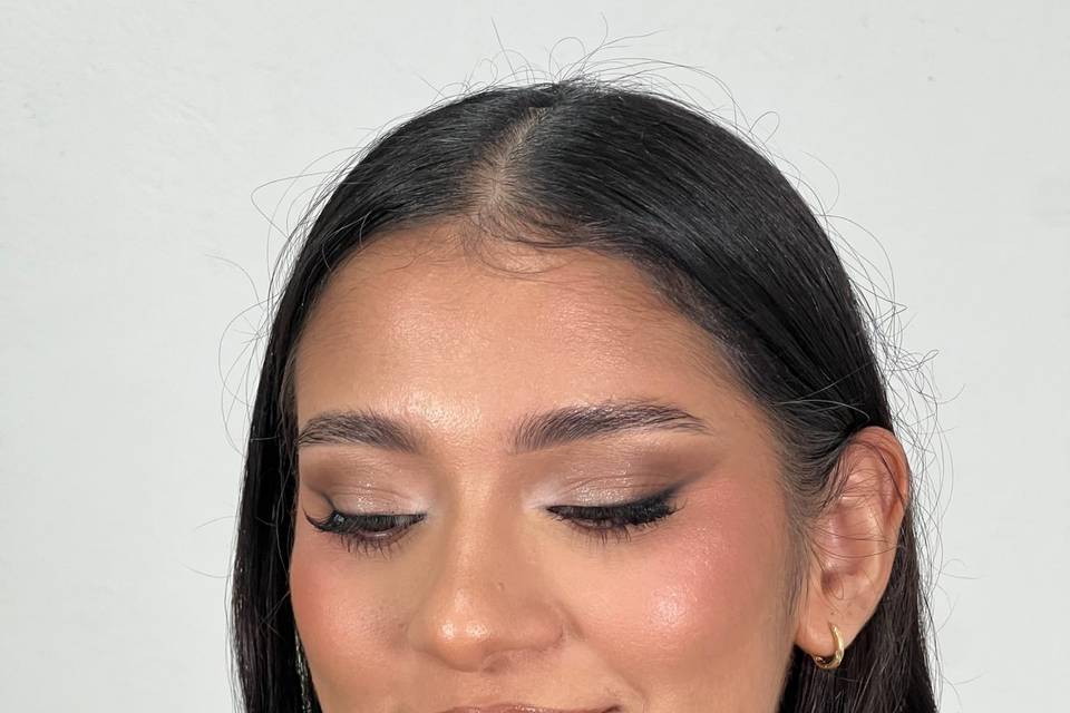 Full glam makeup