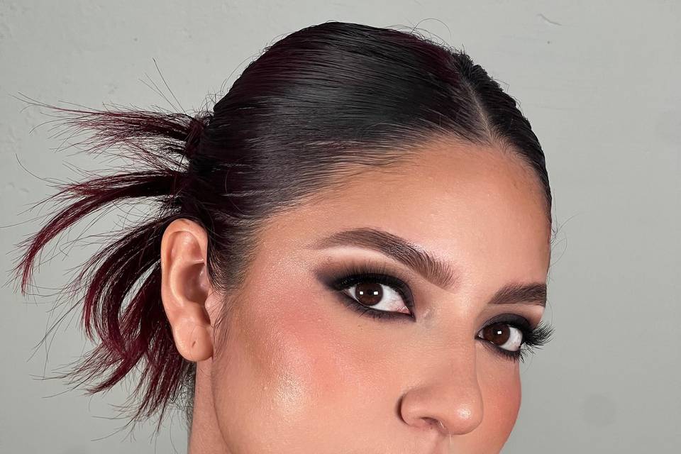 Full glam makeup