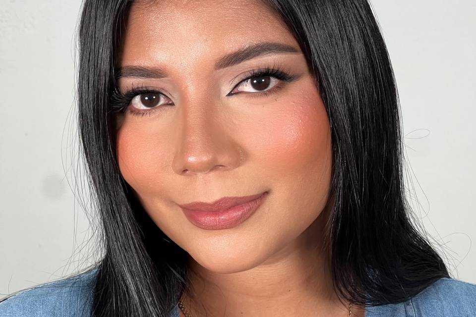 Full glam makeup
