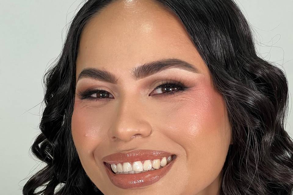 Full glam makeup