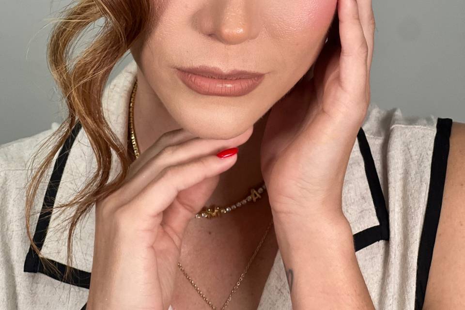 Full glam makeup