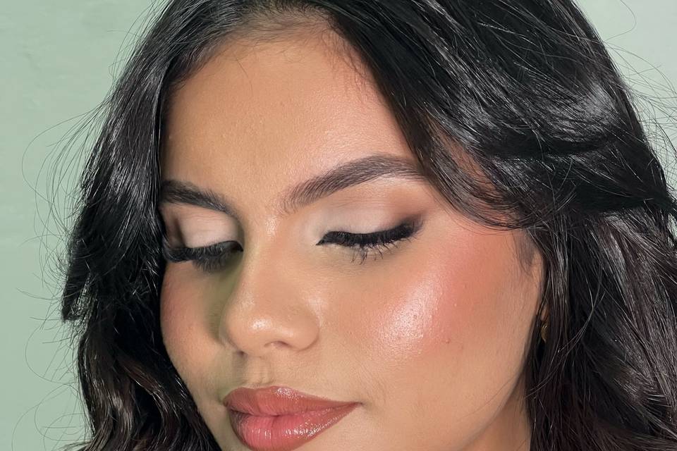 Full glam makeup