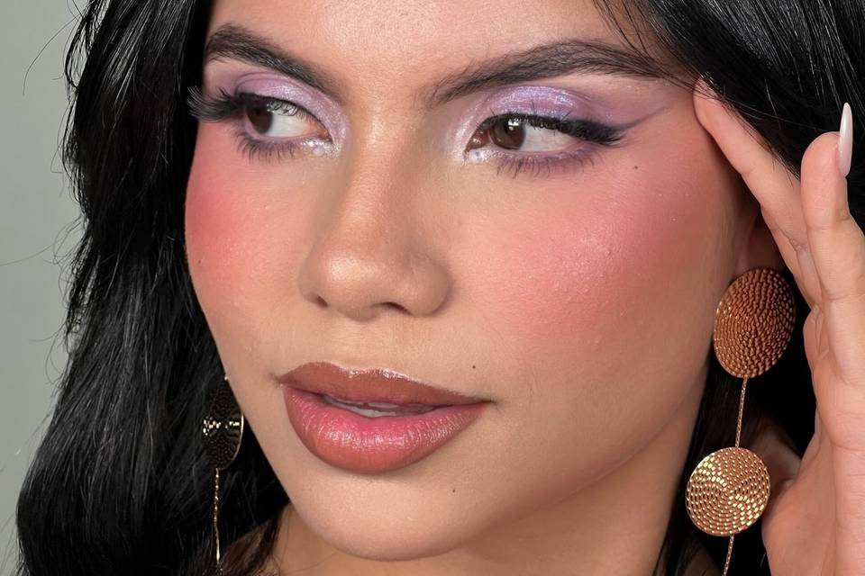 Full glam makeup