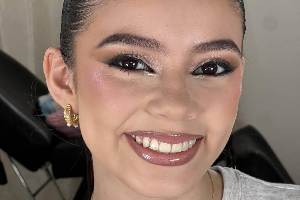 Full glam makeup