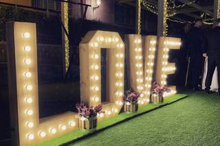 All U need is Love 2