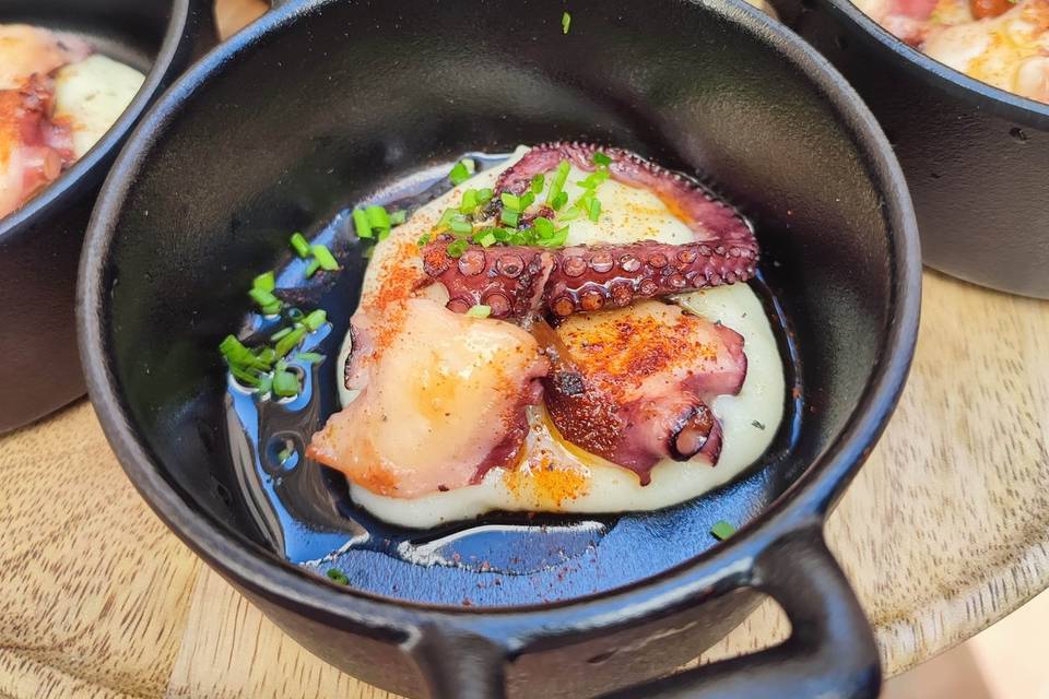 Pulpo con parmentier de patata