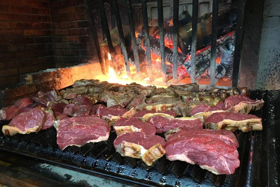 Brasa y carne