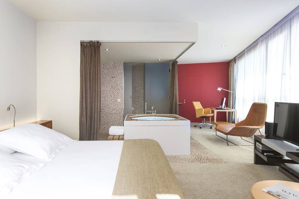 Jacuzzi Suite - Hotel Diagonal Zero - Barcelona