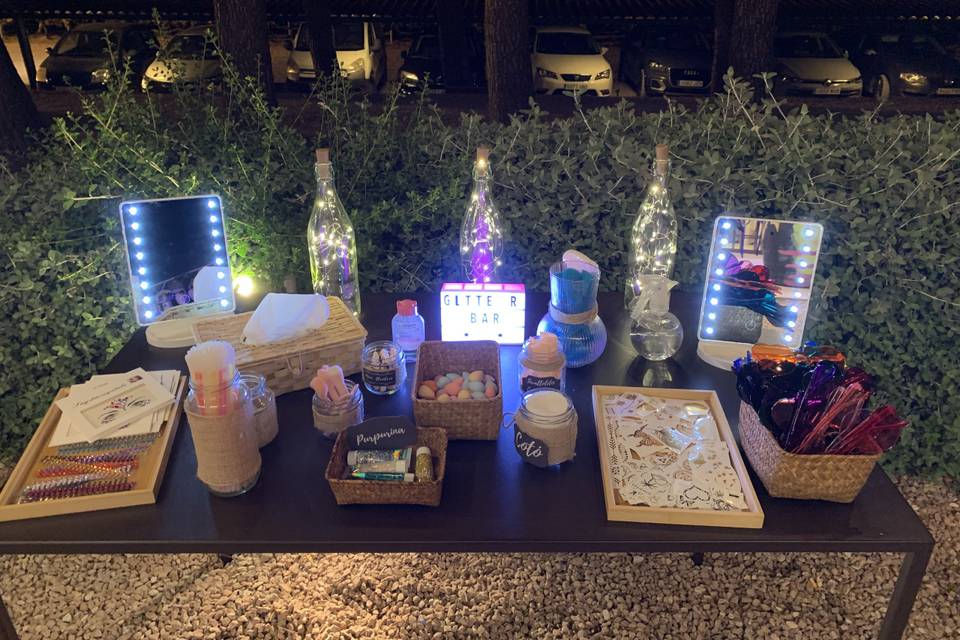 Glitter bar