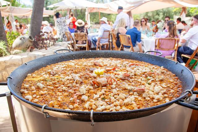 Paella de pescado y marisco