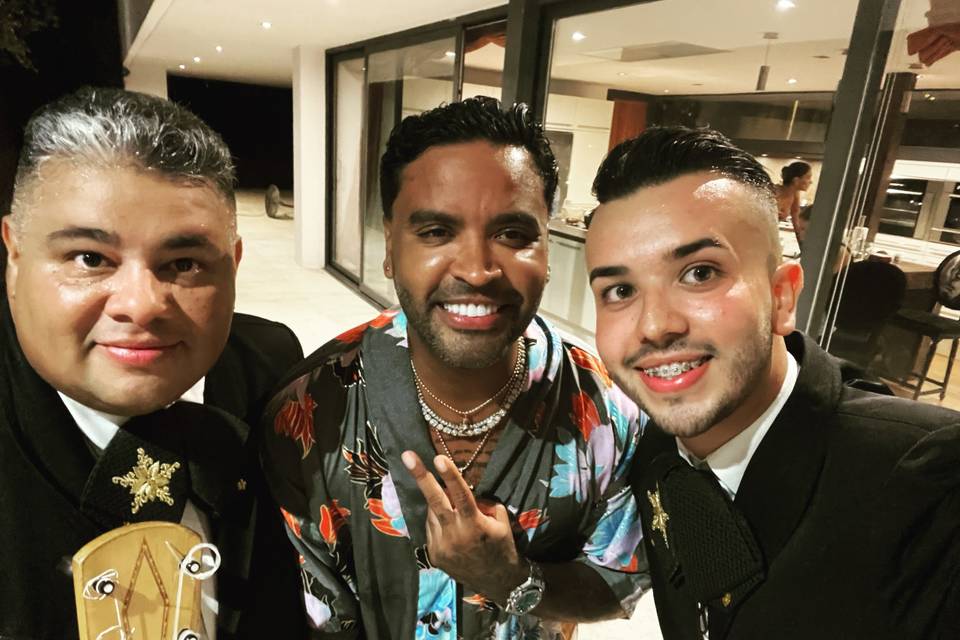 Con Zion y Lennox