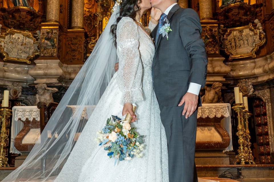 N&S - la iglesia