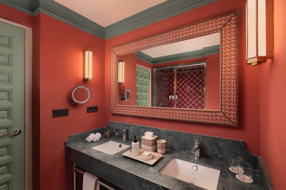Deluxe Classic Baño