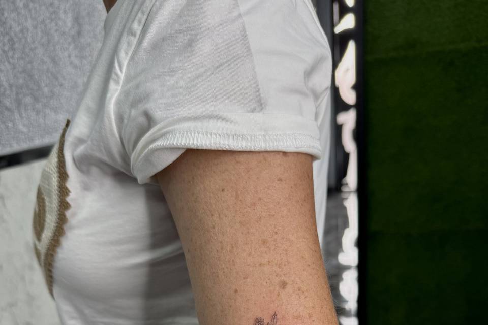 Piña Tattoo