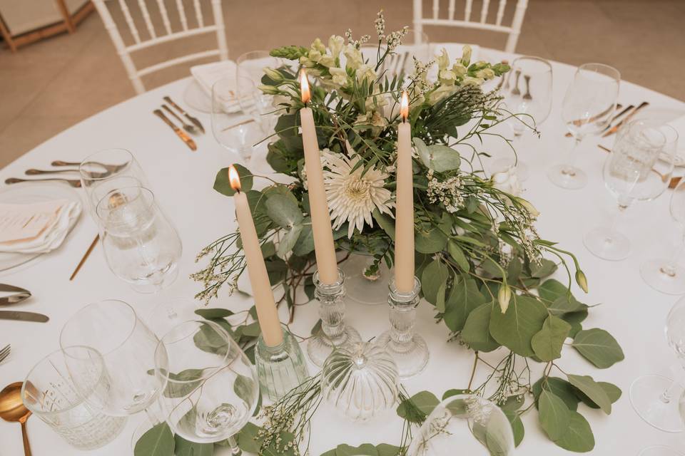 Mesa salón de bodas