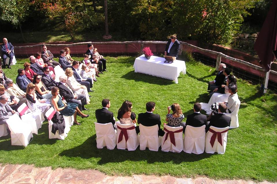 Ceremonia en el jardín