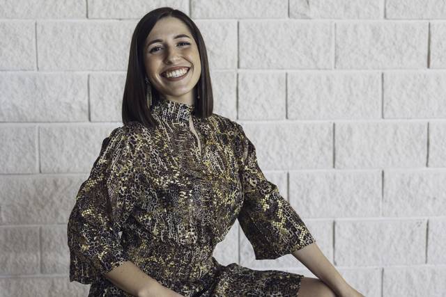 Paula - Cantante Moderna