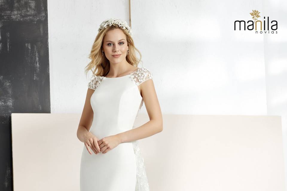 Face: Marián Novias Trajes.