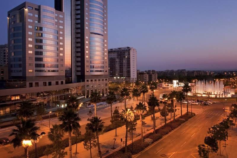 Meliá Valencia de noche