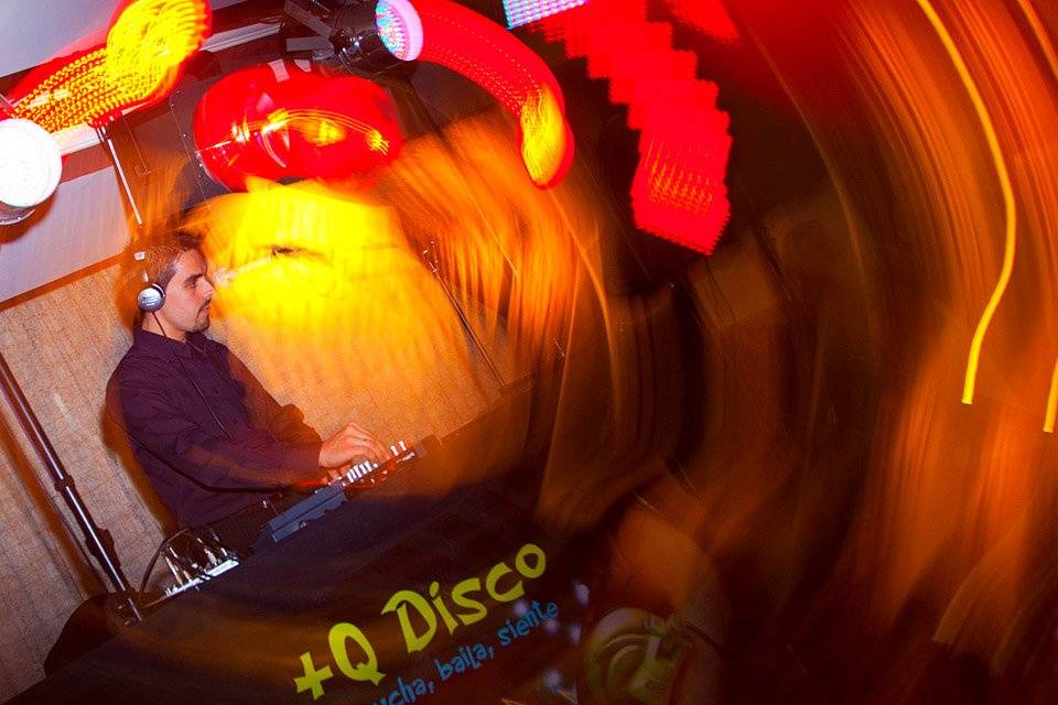 +Q Disco