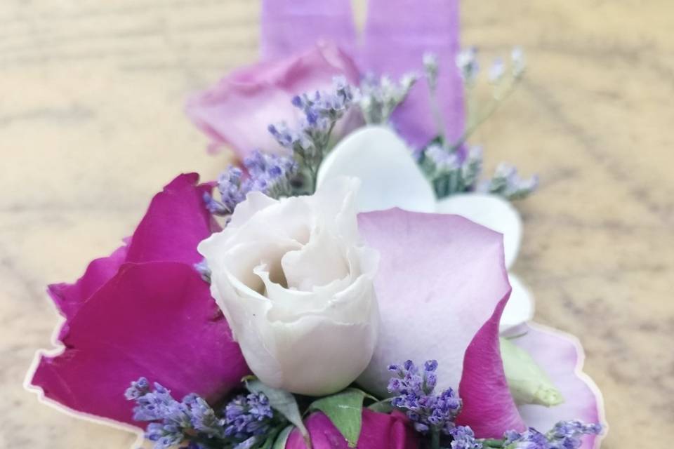 Pulseras de flores