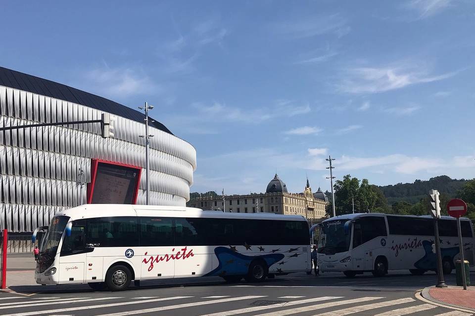Autokarrak Izurieta