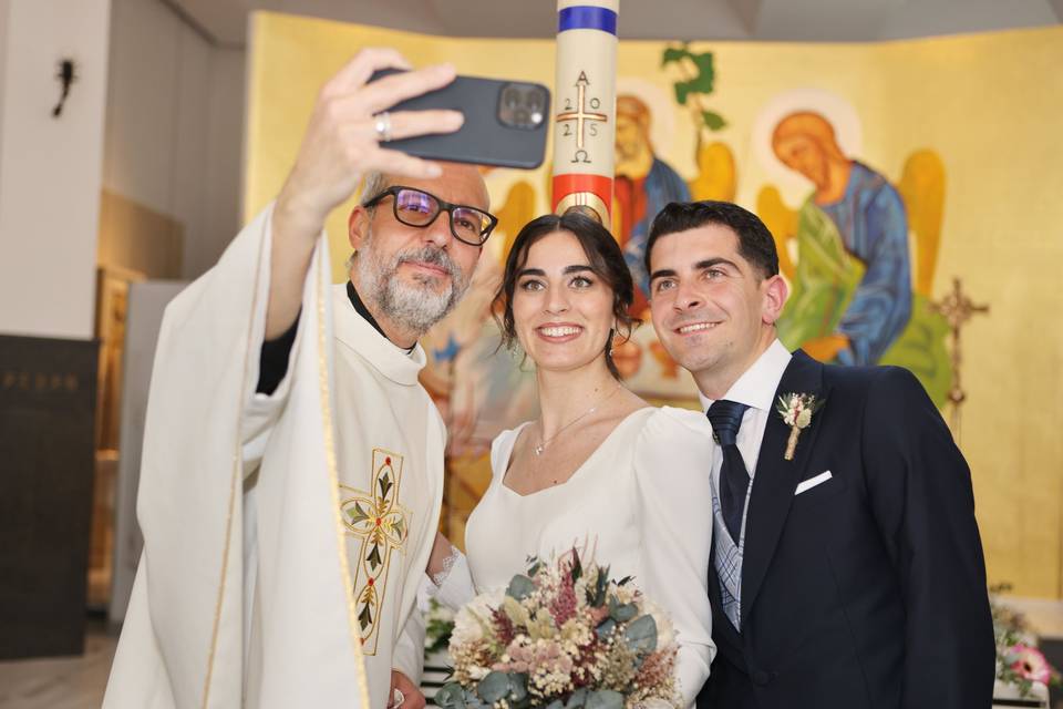 Selfie con el cura