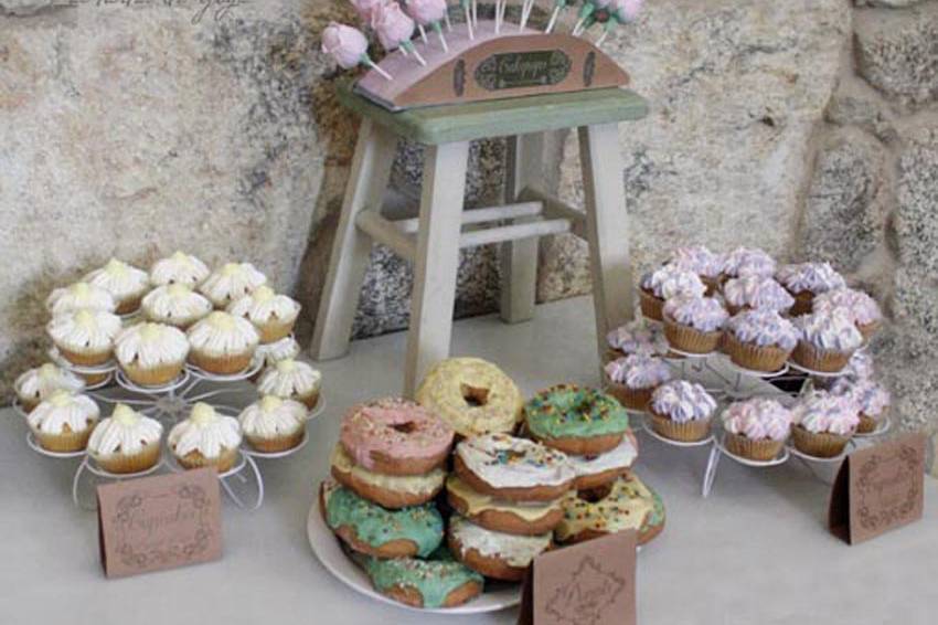 Cupcakes, cakepops y donuts