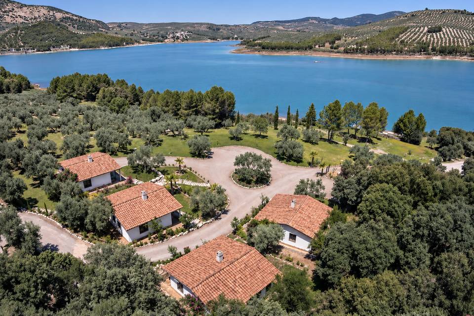 Monte y Lago