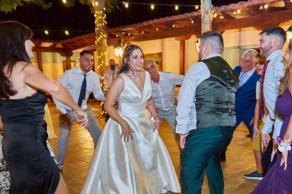 Bailes