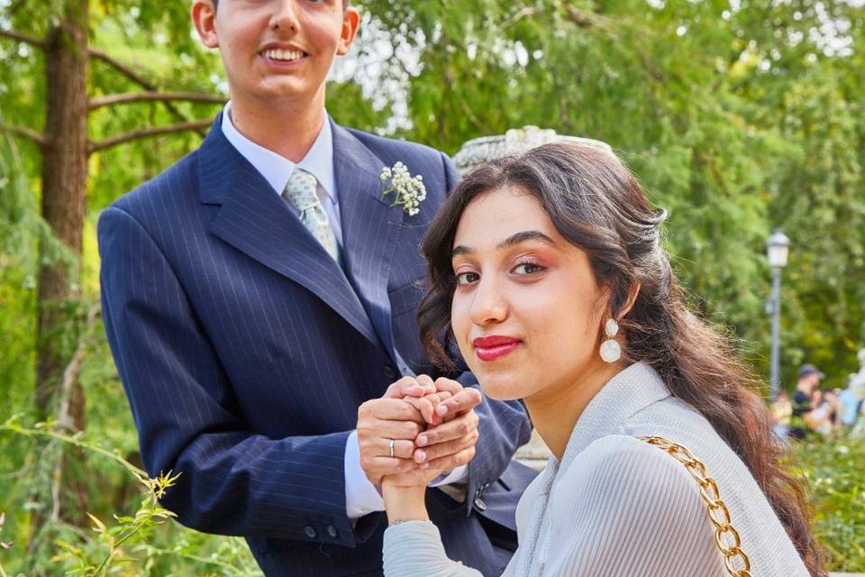 De la mano