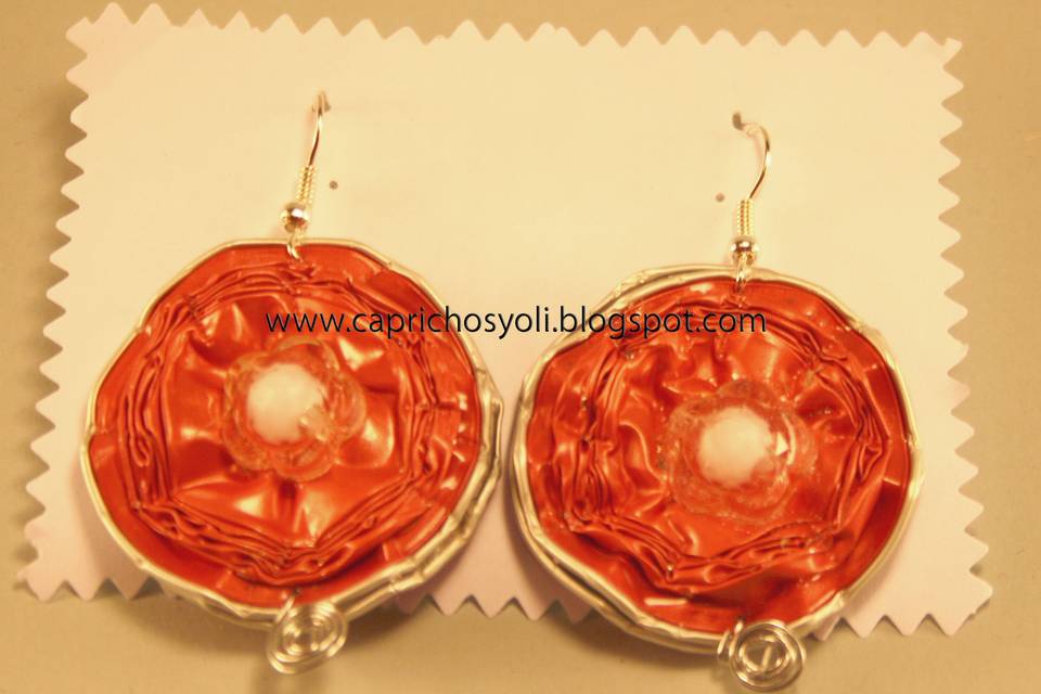 Pendientes rojos