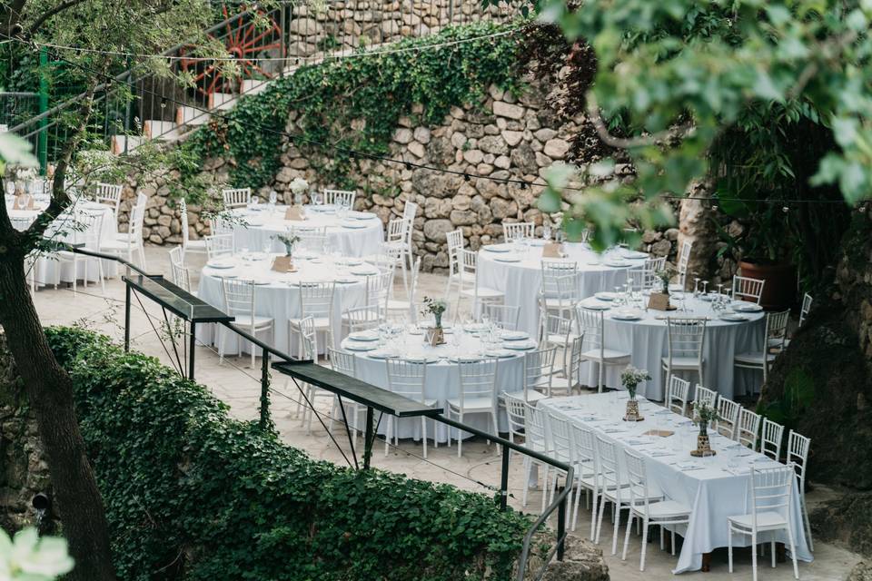 Banquete entre piedra y verde
