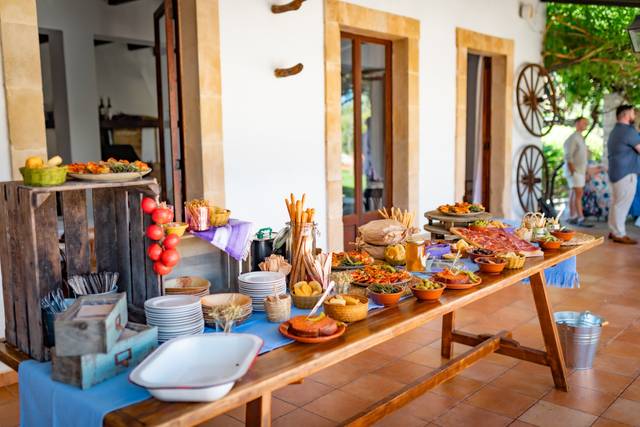 Mesa de aperitivos