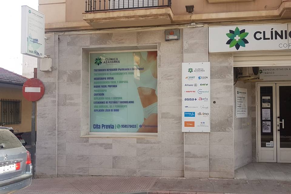 Clinica Azahares en Granada
