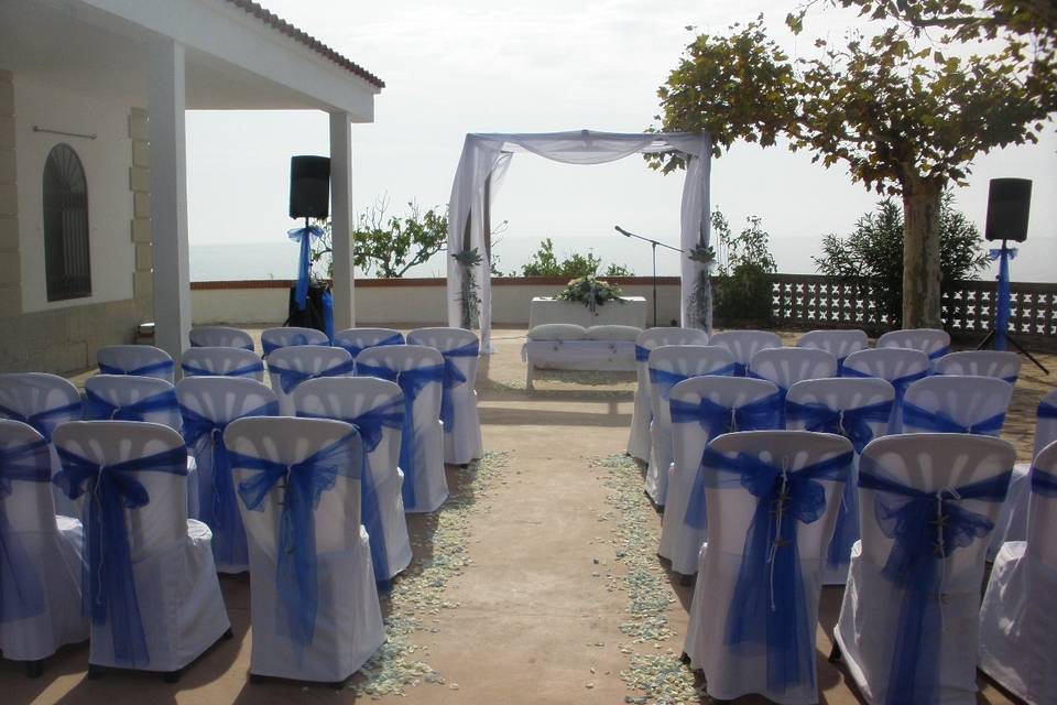 Boda en el faro de Calella