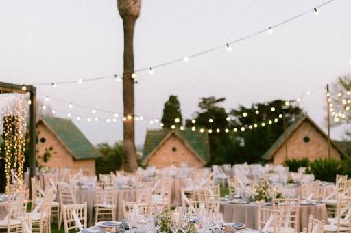 Banquete en el jardín