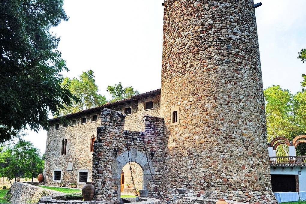 Castillo Torre Cellers Consulta disponibilidad y precios desde 145€
