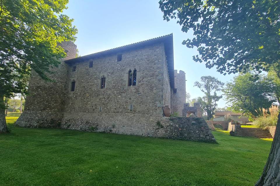 Vista lateral castillo