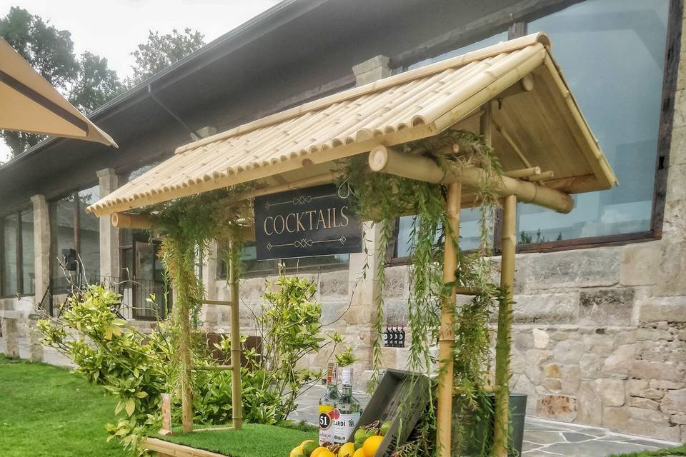 Garden Cocktail Bar