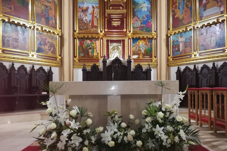 Altar de la iglesia