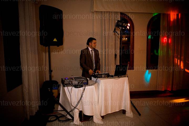 Deejay profesional para bodas