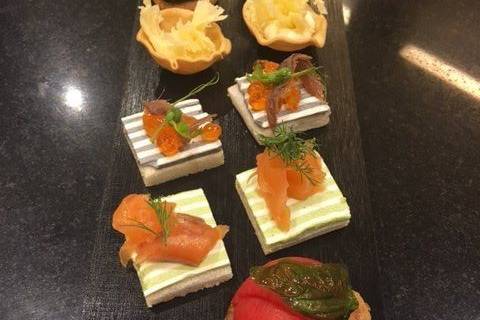 Canapés variados