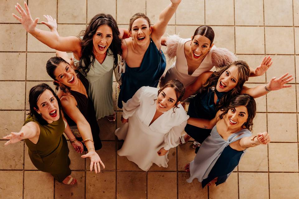 Amigas novia
