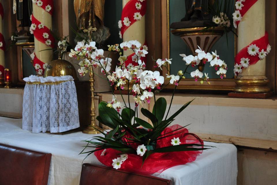 Centro lateral altar mayor